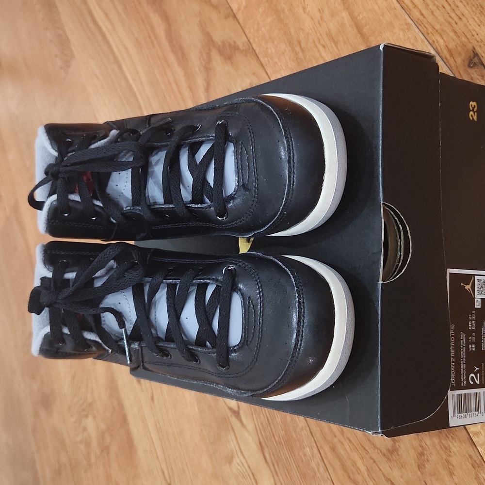Jordan 2 Retro Unisex Black and White High-Top Sneakers